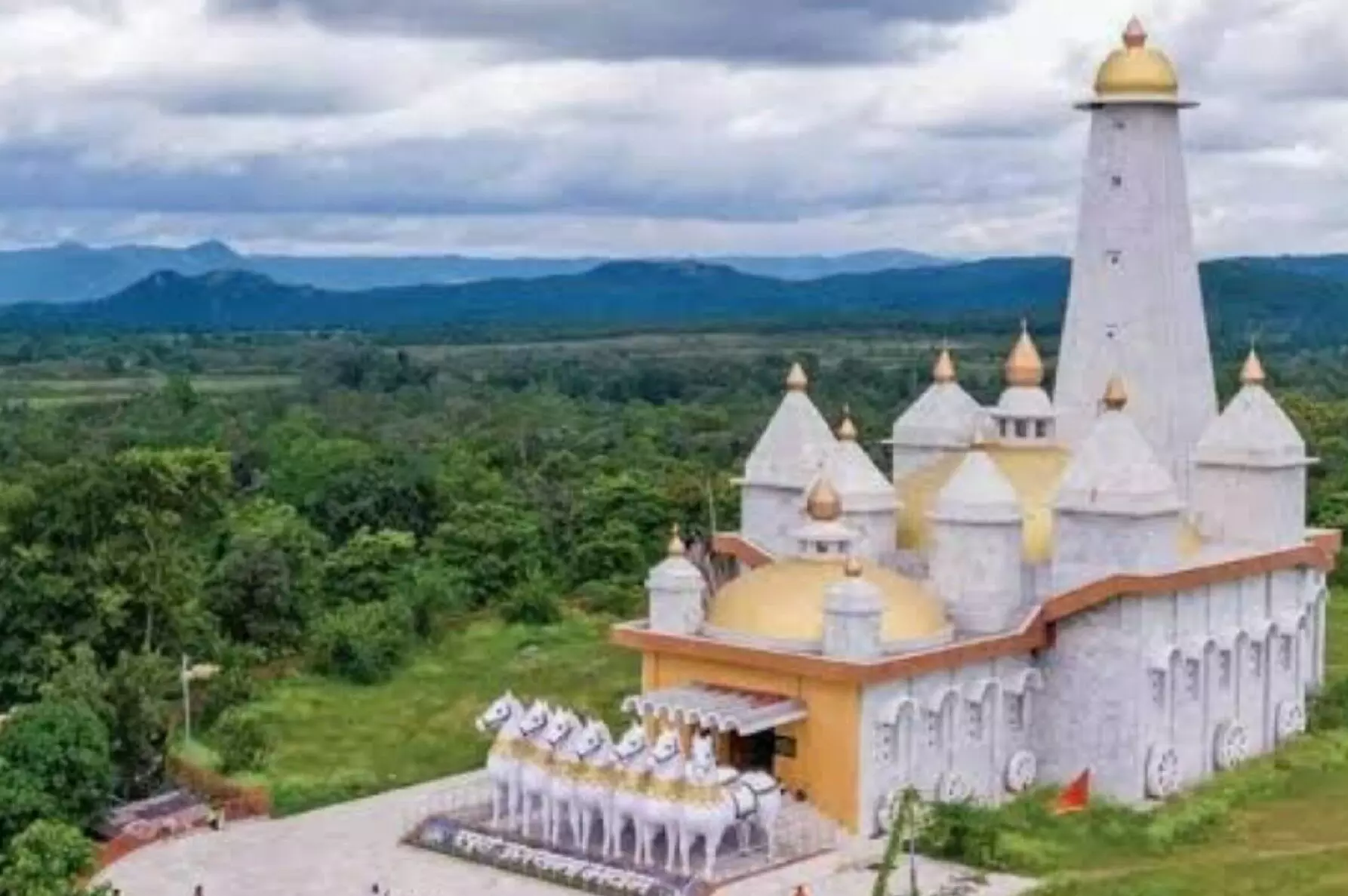 Surya mandir ranchi travel guide: जहाँ भगवान श्रीराम ने खुद की थी सूर्य देव की पूजा! जानिए झारखंड के रहस्यमयी सूर्य मंदिर का पूरा इतिहास Surya mandir ranchi travel guide: जहाँ भगवान श्रीराम ने खुद की थी सूर्य देव की पूजा! जानिए झारखंड के रहस्यमयी सूर्य मंदिर का पूरा इतिहास
