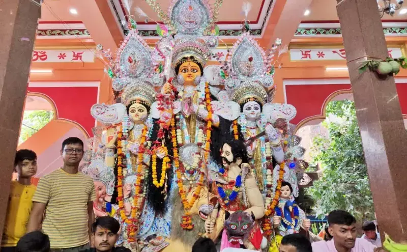 Navdurga Mandir Nalanda: नालंदा का रहस्यमयी नवदुर्गा मंदिर: जानिए क्यों नवरात्रि में लाखों भक्त खींचे चले आते हैं! Navdurga Mandir Nalanda: नालंदा का रहस्यमयी नवदुर्गा मंदिर: जानिए क्यों नवरात्रि में लाखों भक्त खींचे चले आते हैं!