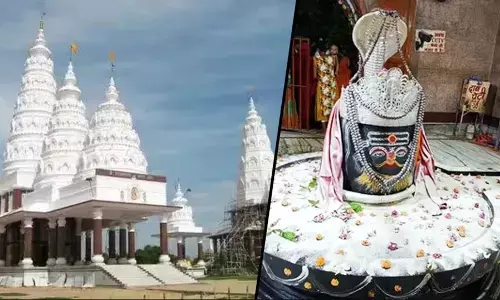 Ashokdham Mandir Lakhisarai: अशोकधाम: जहाँ बच्चों ने खोजा था हजारों साल पुराना शिवलिंग, आज बन गया बिहार का देवघर!