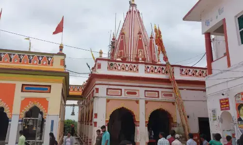 Budhanath Mandir Bhagalpur: भागलपुर का बुढ़ानाथ मंदिर: जहाँ स्वयं प्रकट हुए शिव! जानिए इस रहस्यमय धाम की महिमा Budhanath Mandir Bhagalpur: भागलपुर का बुढ़ानाथ मंदिर: जहाँ स्वयं प्रकट हुए शिव! जानिए इस रहस्यमय धाम की महिमा
