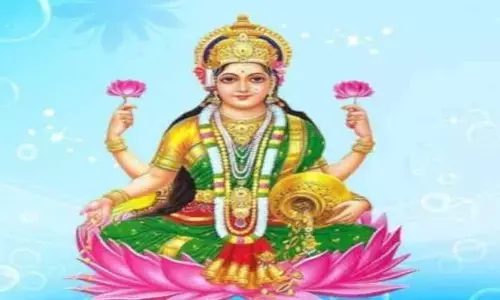 मार्गशीर्ष मास 2025: तुलसी चालीसा के पाठ से बनें बिगड़े काम | मां लक्ष्मी की कृपा मार्गशीर्ष मास 2025: तुलसी चालीसा के पाठ से बनें बिगड़े काम | मां लक्ष्मी की कृपा