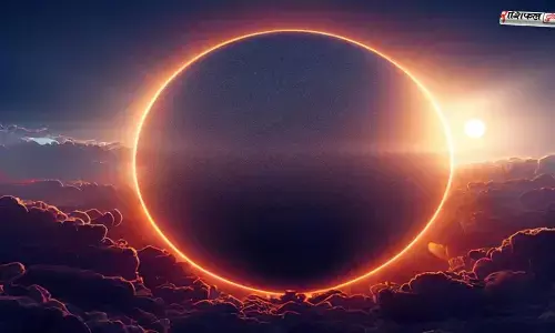 Grahan Dosh 2026: 18 साल बाद सूर्य–राहु का अशुभ योग, इन 3 राशियों पर पड़ेगा सबसे बुरा असर Grahan Dosh 2026: 18 साल बाद सूर्य–राहु का अशुभ योग, इन 3 राशियों पर पड़ेगा सबसे बुरा असर